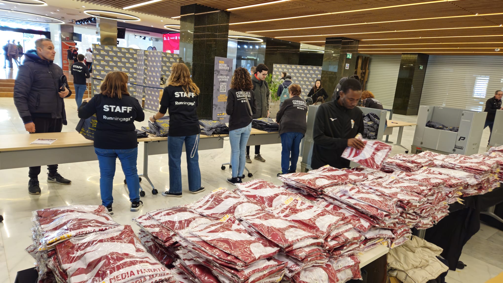 ¡La Rodi Media Maratón de Zaragoza arranca con la recogida de dorsales!